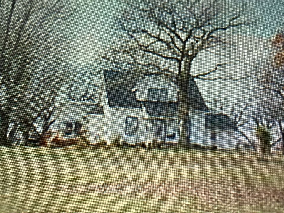 2nd image of 61575 630th St