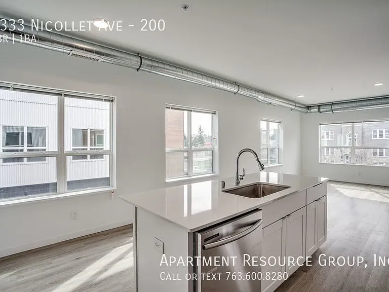 3333 Nicollet Ave S #200 — Photo 16