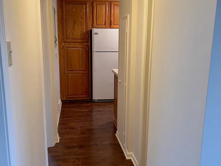 4705 Ardmore Ave — Photo 9