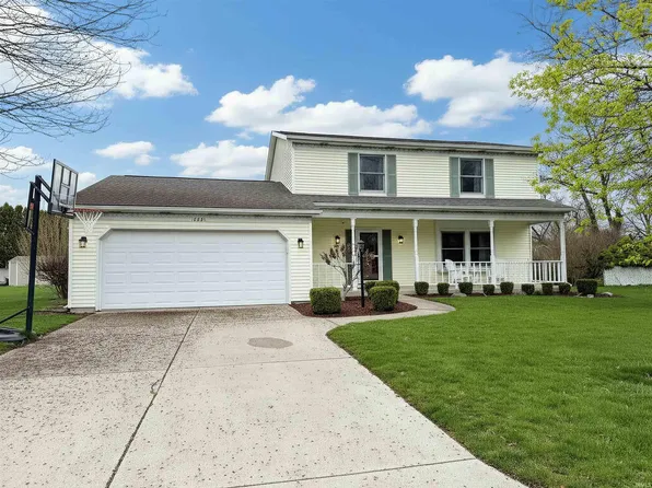 12281 Pennyroyal Ln, Granger, IN 46530