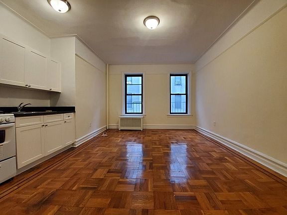 2nd image of 2126 Benson Ave APT 3