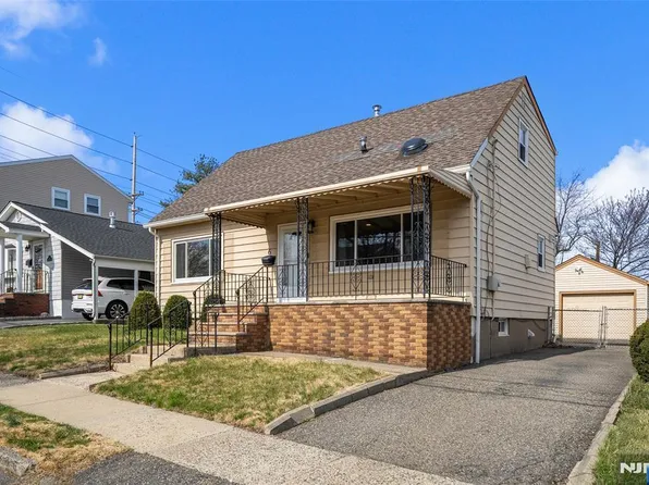 6 Carrie Rd, North Arlington, NJ 07031