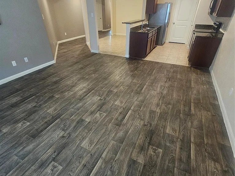 6011 Treasure Cove Rd — Photo 2