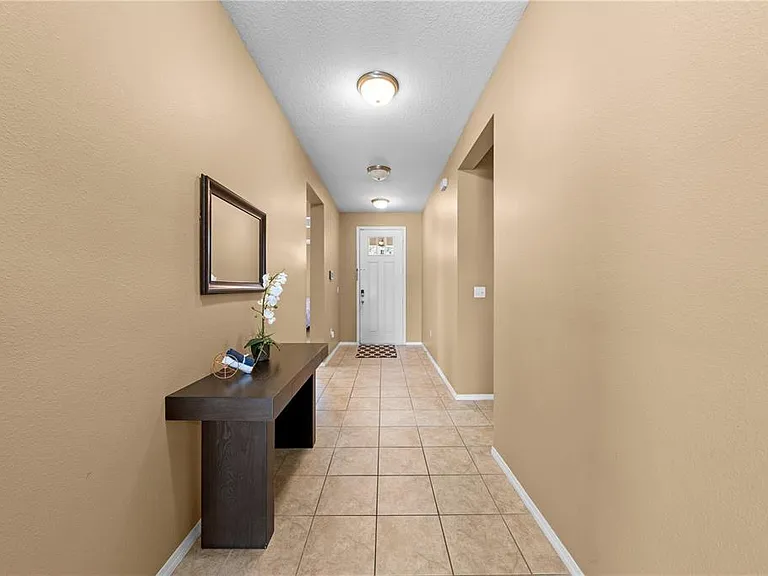 4704 Ruby Red Ln — Photo 20