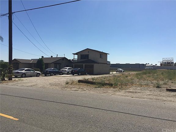 3rd image of 9008 Redwood Ave