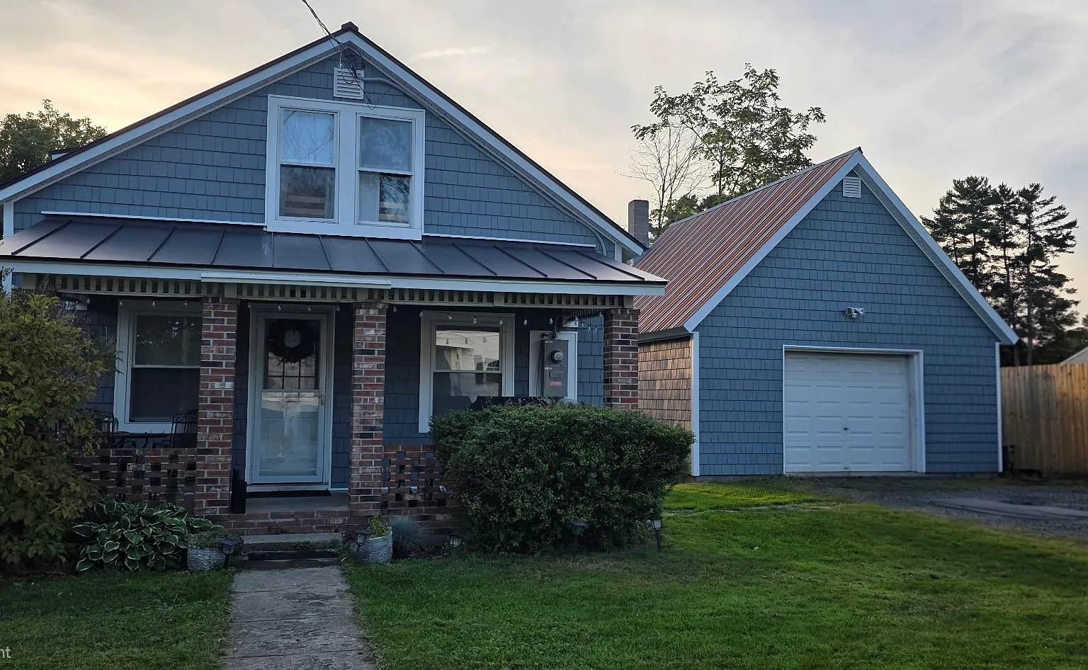3 bed, 1006 sqft, $4,000 — Photo 1