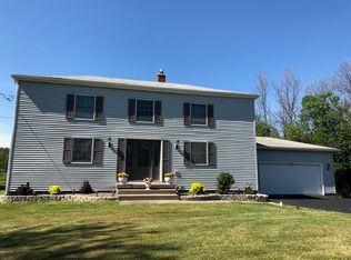 4852 William St, Lancaster, NY 14086