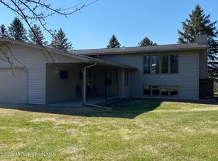 22167 County Highway 21, Detroit Lakes, MN 56501
