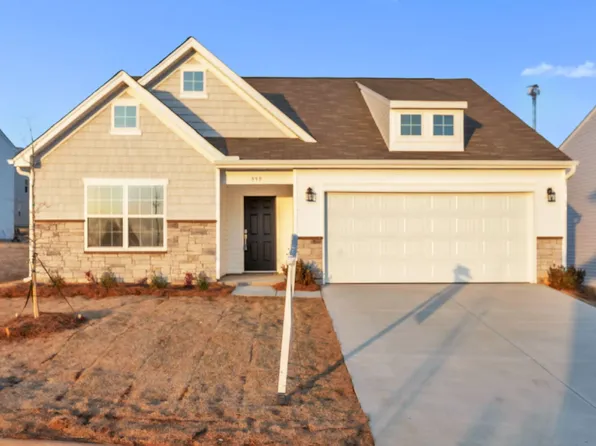 999 Cleveland Meadows Trl, Spartanburg, SC 29303