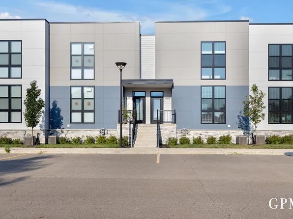 6001 Port View Dr SE, Grand Rapids, MI 49512
