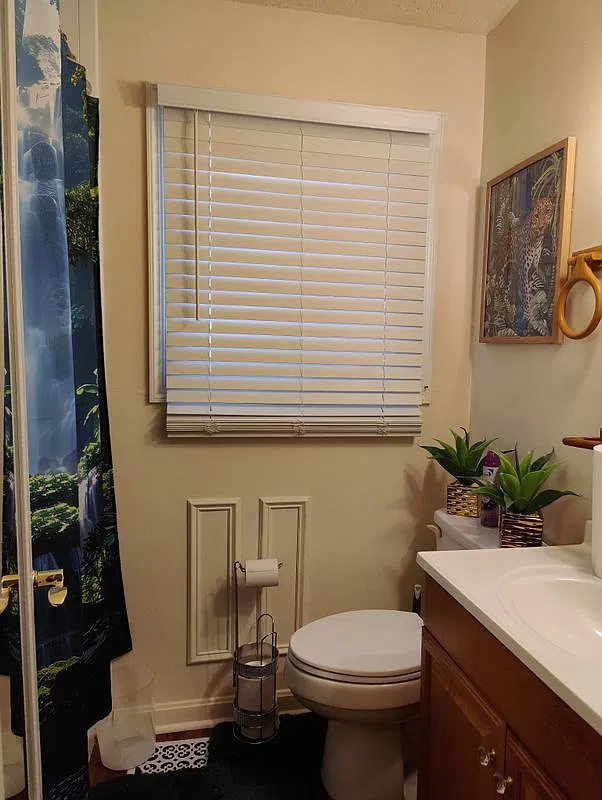 3 bed, 1.0 bath, 980 sqft, $2,300 — Photo 4
