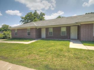 1229 E 18th St, Texarkana, AR 71854