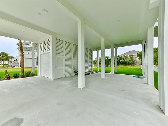3rd image of 3630 Foremast Drive