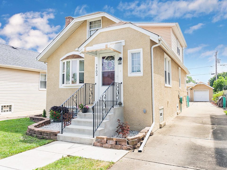 1st image of 1703 N 15th Ave