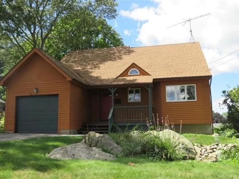 48 Bellevue Ave — Photo 21