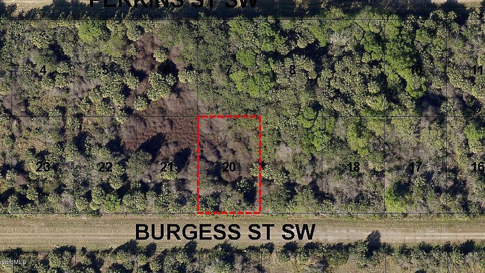 2nd image of 751 Burgess St SW