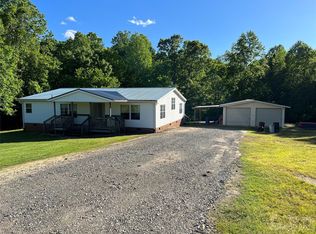 124 Sutton Ct, Statesville, NC 28677