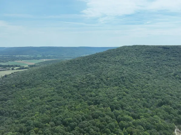 Roarks Cove Rd, Decherd, TN 37324