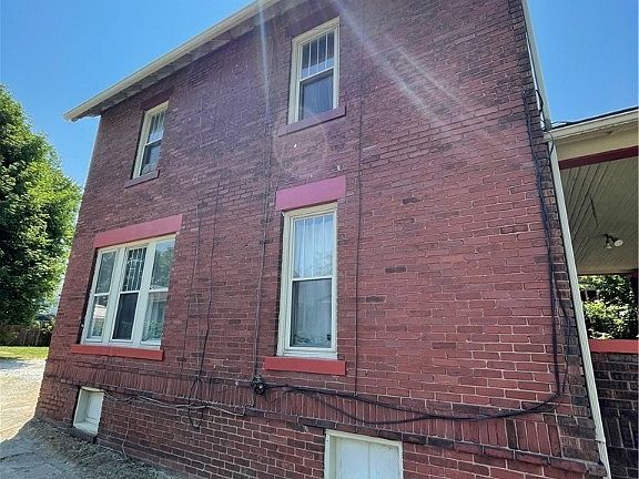 2nd image of 1235 Wilbur Ave