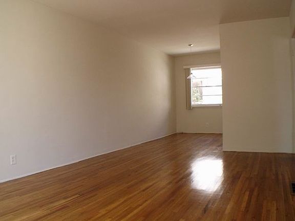 2nd image of 1433 21st St APT C