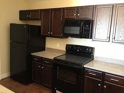 2nd image of 320 Capstone Dr Unit 1