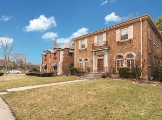 1207 Belleforte Ave, Oak Park, IL 60302