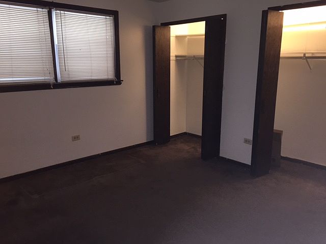 1st image of 1818 Memorial Dr APT 1