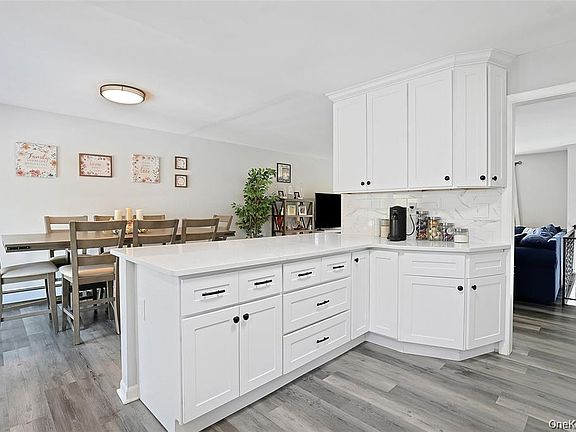 4th image of 7 Bryant Road