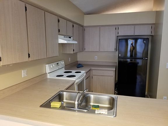 3rd image of 10484 Cresto Delsol Cir