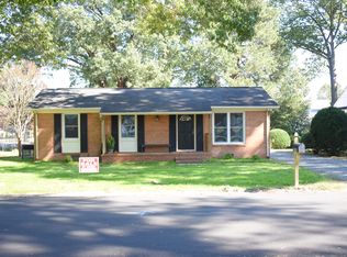 1555 Laurens Rd, Gloucester Point, VA 23062