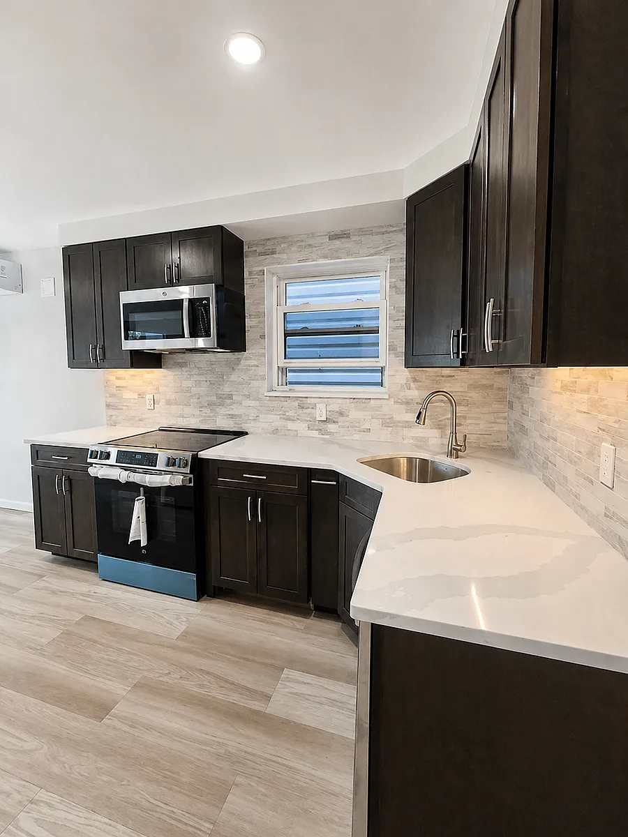 Building Photo - 31-59 43rd St #2A