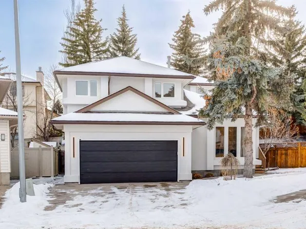 113 NW Straddock Ter SW, Calgary, AB T3H 2T4