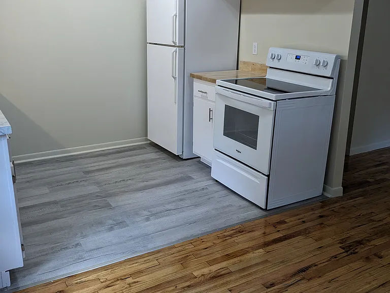 495 Crown St #253 — Photo 8