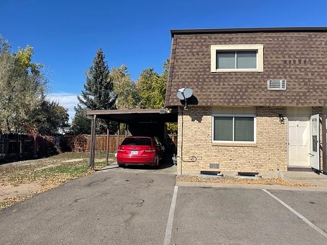 1st image of 703 37th Ave #4