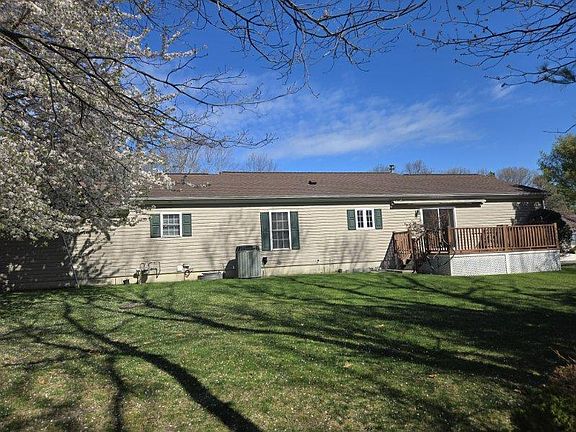 2nd image of 1407-265 Middle Rd