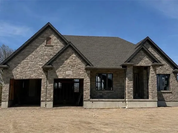 16 Albert St E, North Dumfries, ON N0B 2N0