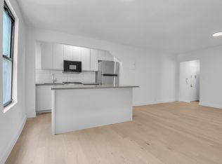 721 9th Ave APT 3, New York, NY 10019