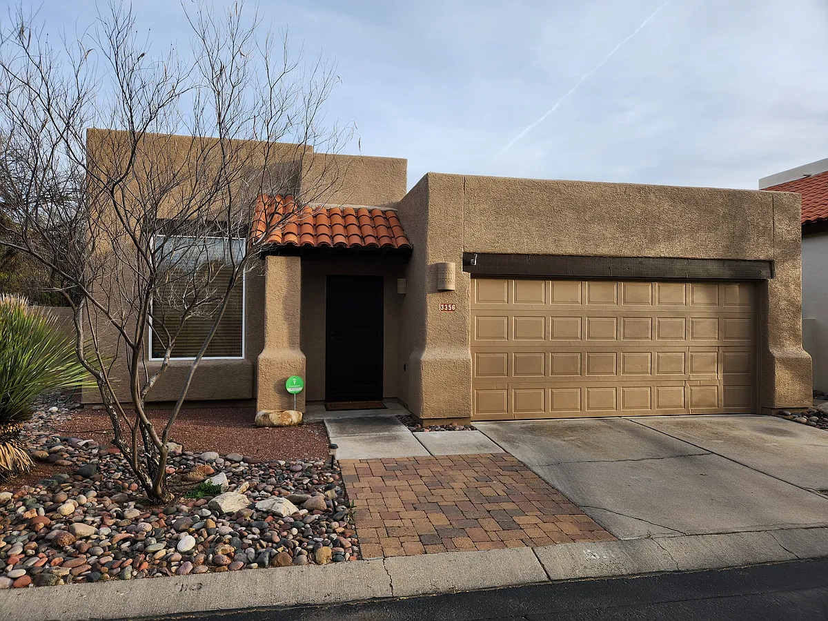 Building Photo - 3356 N Wild Daisy Pl