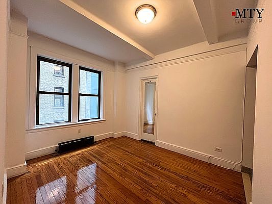 1st image of 155 E 52nd St #3OK