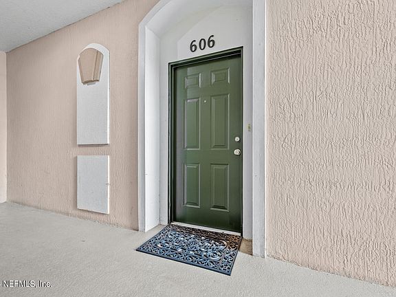 5th image of 13364 BEACH Boulevard #606