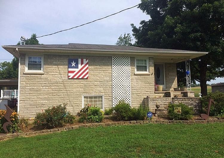 1st image of 218 Pleasant Hill Dr