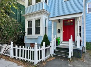 30 Summer St #1, Somerville, MA 02143