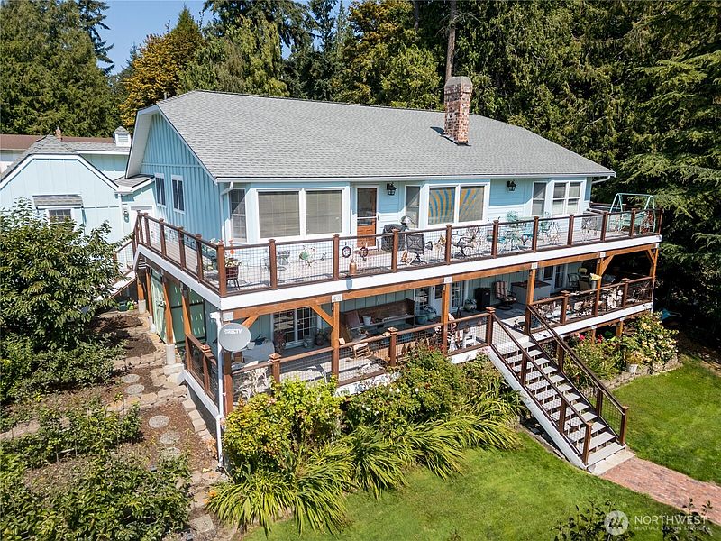 3rd image of 231 Madrona Terrace