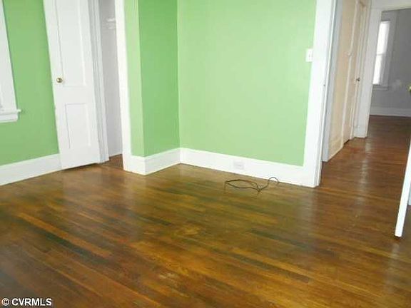 5th image of 2702 Lochaven Blvd