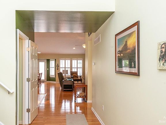 5th image of 6295 Vail Dr