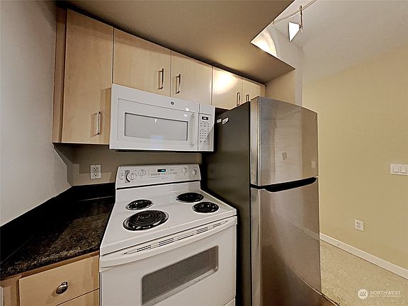 5th image of 108 5th Avenue S #316