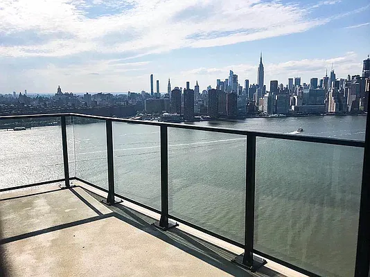 Rented by Ulas Real Estates Inc | media 29