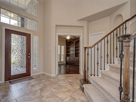 2nd image of 24207 Campione Ct