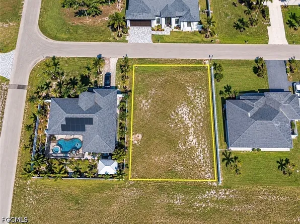 3520 NW 15th Ln, Cape Coral, FL 33993