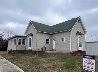 800 E Main St, Olney, IL 62450